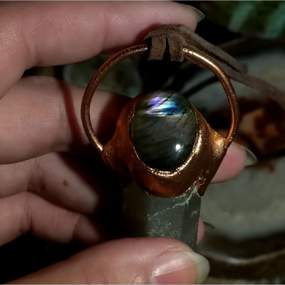 'Hexling' Purple Labradorite Smokey Quartz Amulet - Picture 6 of 7